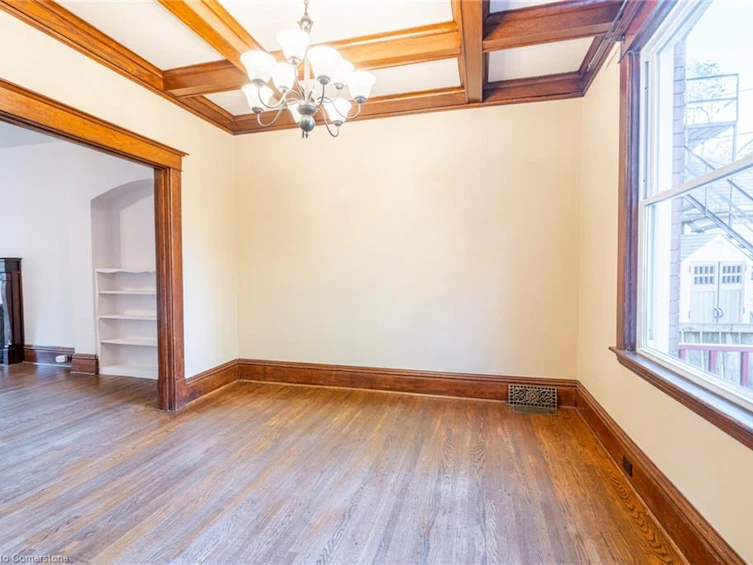 26 Ontario Avenue, Hamilton, ON, L8N 2X2 - 11