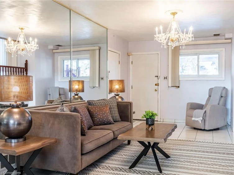 9 Laurier Avenue, Hamilton, ON, L9C 3R8 - 30
