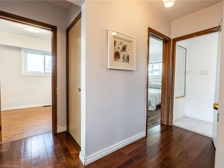 9 Laurier Avenue, Hamilton, ON, L9C 3R8 - 19
