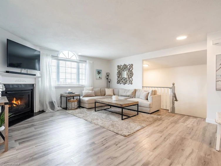 206-2075 Walkers Line, Burlington, ON, L7M 4G7 - 5