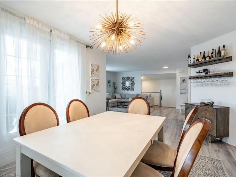 206-2075 Walkers Line, Burlington, ON, L7M 4G7 - 9