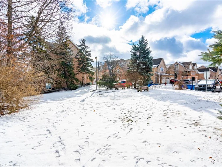 206-2075 Walkers Line, Burlington, ON, L7M 4G7 - 34