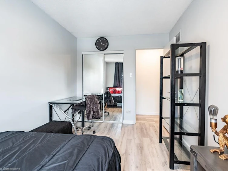 206-2075 Walkers Line, Burlington, ON, L7M 4G7 - 29