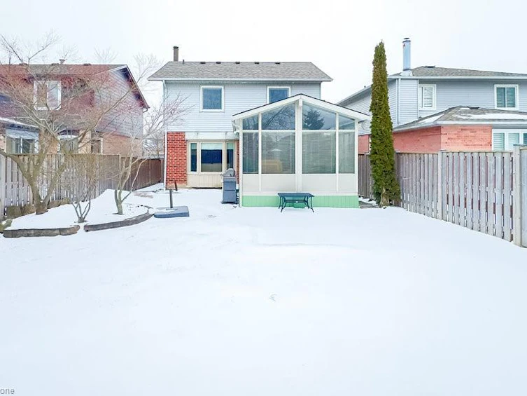 22 Beachgrove Crescent, Hamilton, ON, L8J 2N8 - 34
