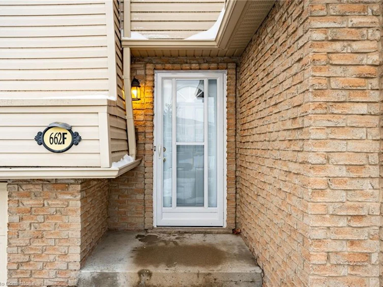F-662 Grey Street, Brantford, ON, N3S 4Y4 - 2