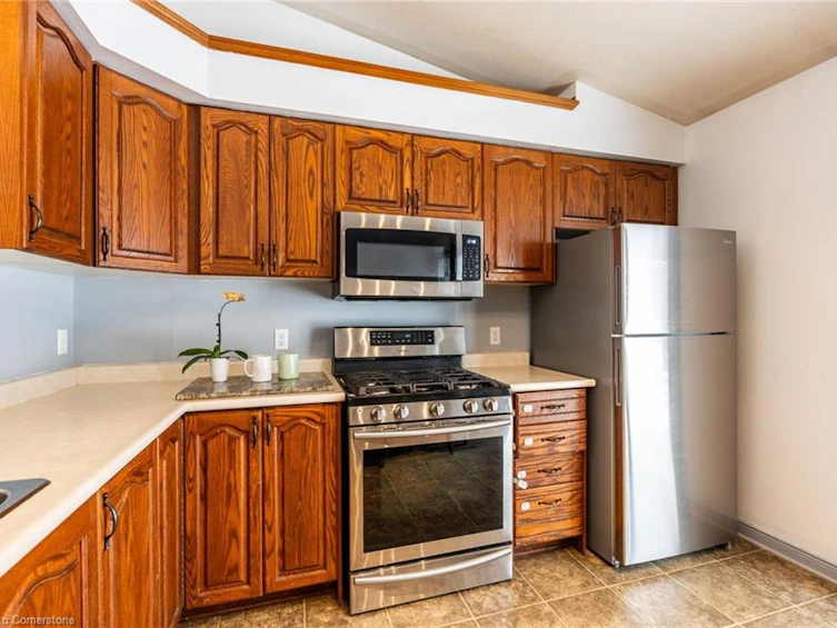 21 Leslie Avenue, Norfolk County, ON, N0A 1N4 - 10
