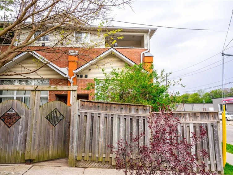 102-111 Grey Street, Brantford, ON, N3S 4V8 - 23