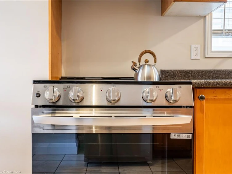 1292 Inglehart Drive, Burlington, ON, L7M 4Z4 - 9