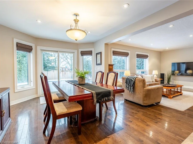 75 Chatsworth Crescent, Hamilton, ON, L8B 0N7 - 11