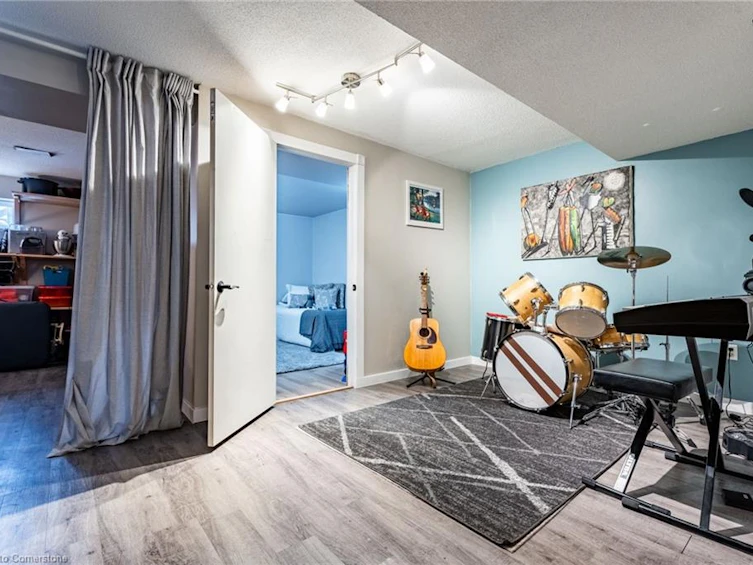 17 Archer Way, Hamilton, ON, L0R 1W0 - 34