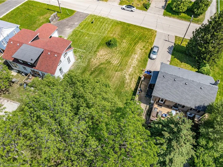 1142 Fisher Avenue, Burlington, ON, L7P 2L1 - 4