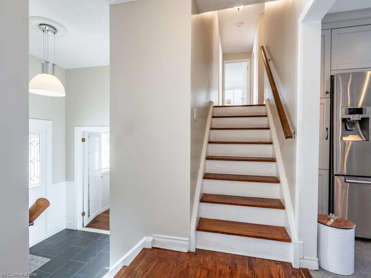 5286 Woodhaven Drive, Burlington, ON, L7L 3T4 - 15