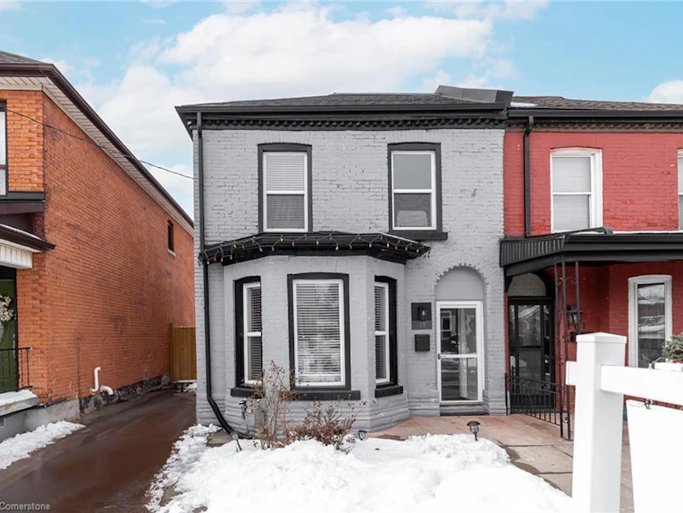 99 Chestnut Avenue, Hamilton, ON, L8L 6K8