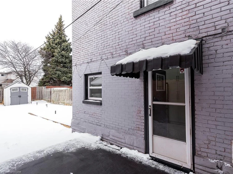 99 Chestnut Avenue, Hamilton, ON, L8L 6K8 - 22