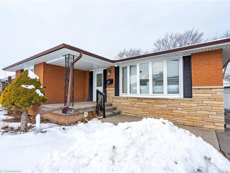 19 Winthrop Place, Hamilton, ON, L8G 3M3 - 3