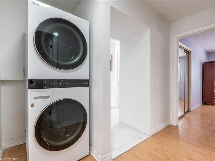 19 Winthrop Place, Hamilton, ON, L8G 3M3 - 27