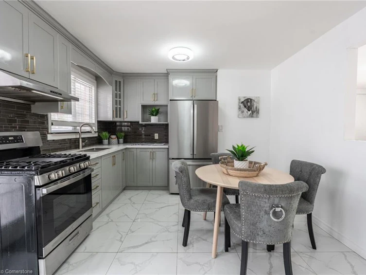 19 Winthrop Place, Hamilton, ON, L8G 3M3 - 13