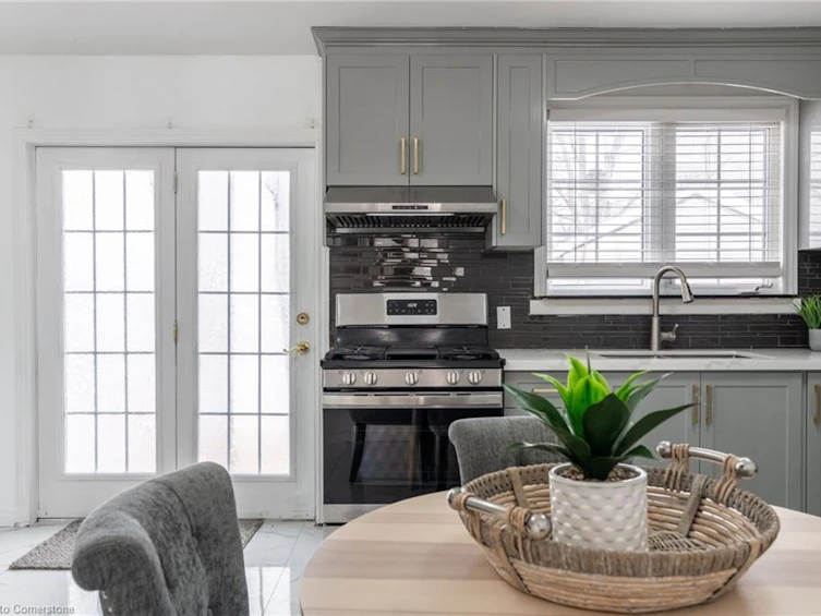 19 Winthrop Place, Hamilton, ON, L8G 3M3 - 14