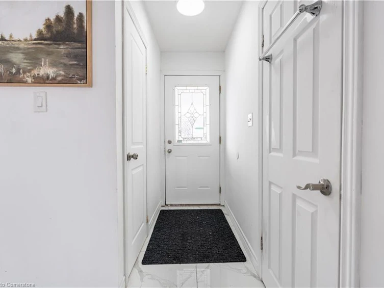 19 Winthrop Place, Hamilton, ON, L8G 3M3 - 4