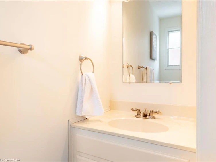 11 Serafino Court, Hamilton, ON, L9B 1X3 - 19
