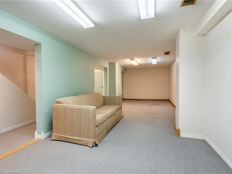 11 Serafino Court, Hamilton, ON, L9B 1X3 - 35