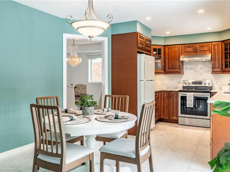 13 Waterwheel Crescent, Hamilton, ON, L9H 7B6 - 12