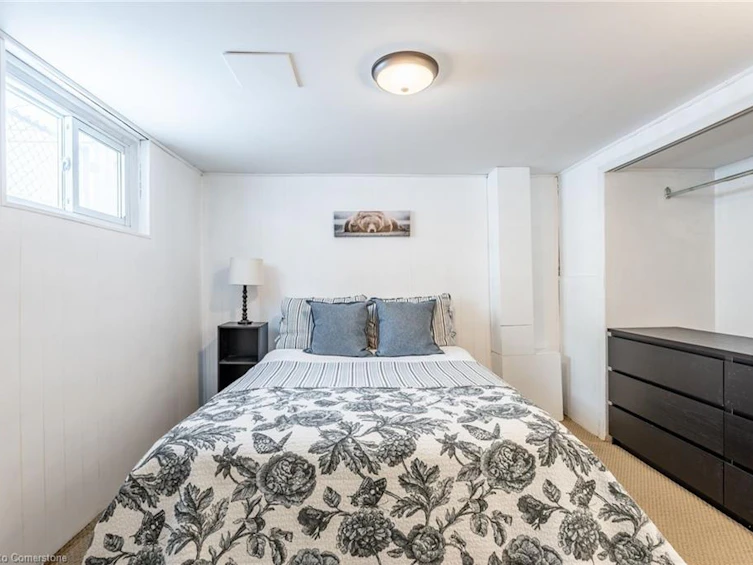 276 Bowman Street, Hamilton, ON, L8S 2V3 - 24