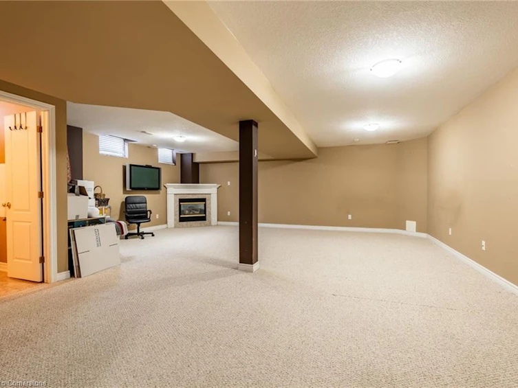 65 Goldenview Court, Hamilton, ON, L8B 0L3 - 36
