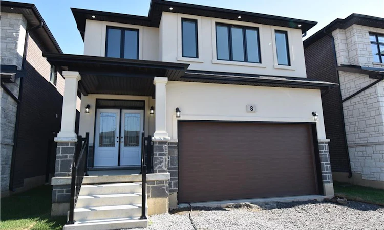 8 Dunlop Road