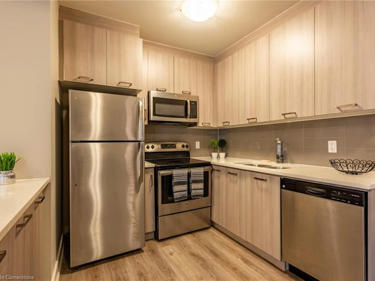 316-150 Main Street W, Hamilton, ON, L8P 1H8 - 8