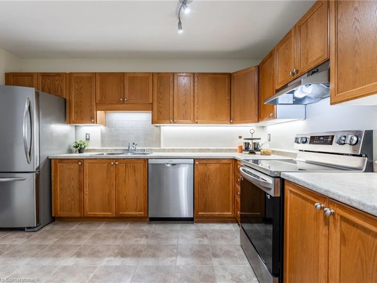 17-222 Fellowes Crescent, Hamilton, ON, L8B 0R1 - 6