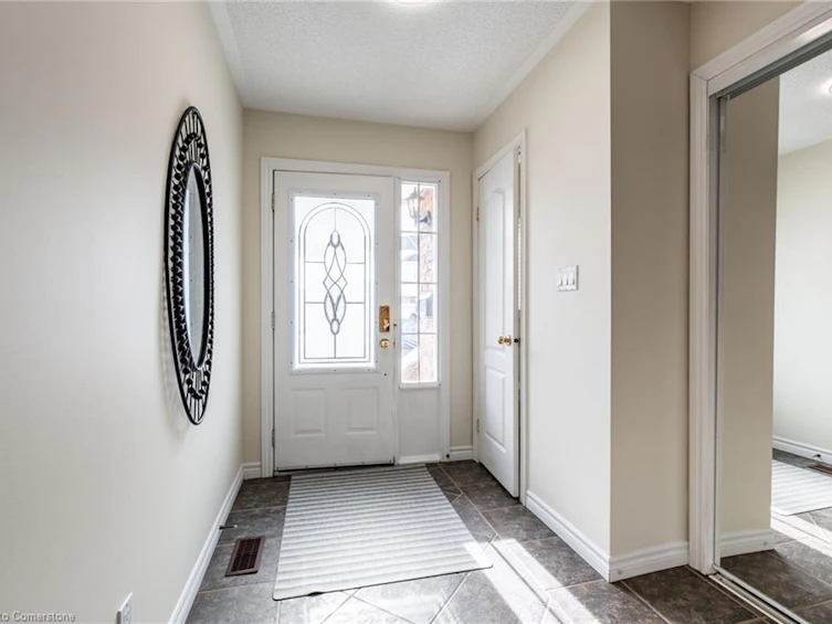 17-222 Fellowes Crescent, Hamilton, ON, L8B 0R1 - 3
