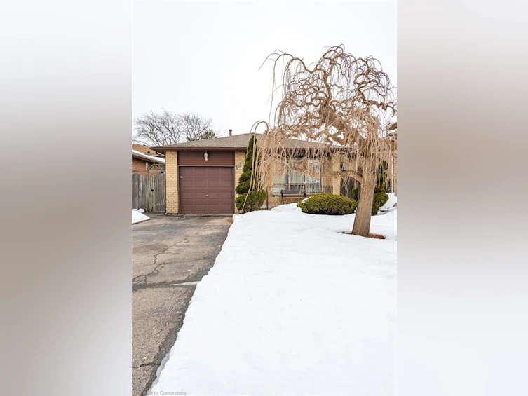 1115 Upper Sherman Avenue, Hamilton, ON, L8W 1B9 - 2