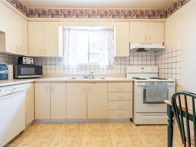 1115 Upper Sherman Avenue, Hamilton, ON, L8W 1B9 - 15