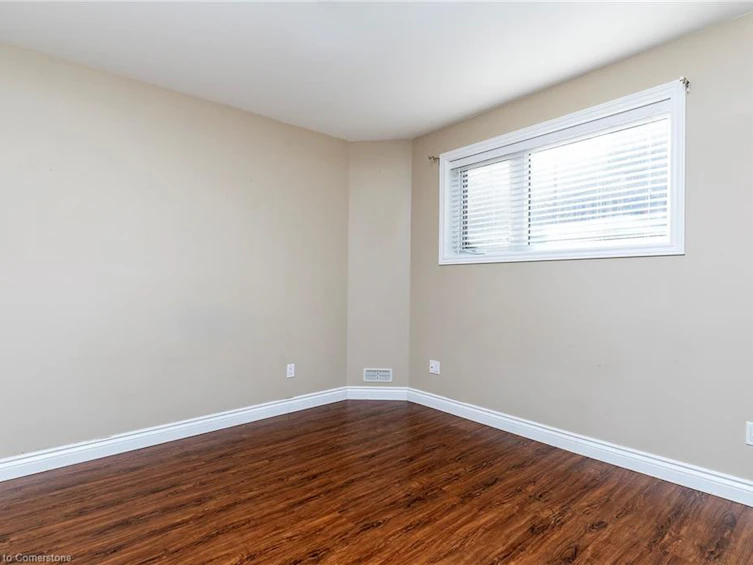 5 Battle Street, Thorold, ON, L2R 3W3 - 27
