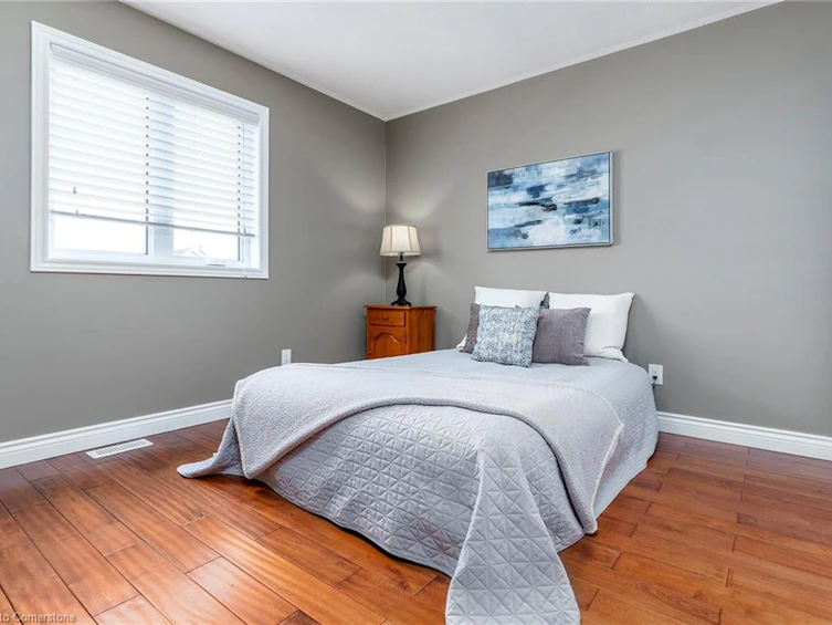 5 Battle Street, Thorold, ON, L2R 3W3 - 15