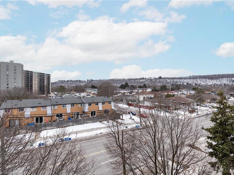 404-240 Quigley Road, Hamilton, ON, L8K 5M9 - 21