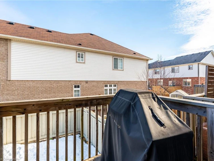 14 Mccurdy Avenue, Hamilton, ON, L8B 0T5 - 22
