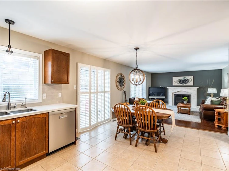 68 Newcombe Road, Hamilton, ON, L9H 7T3 - 16