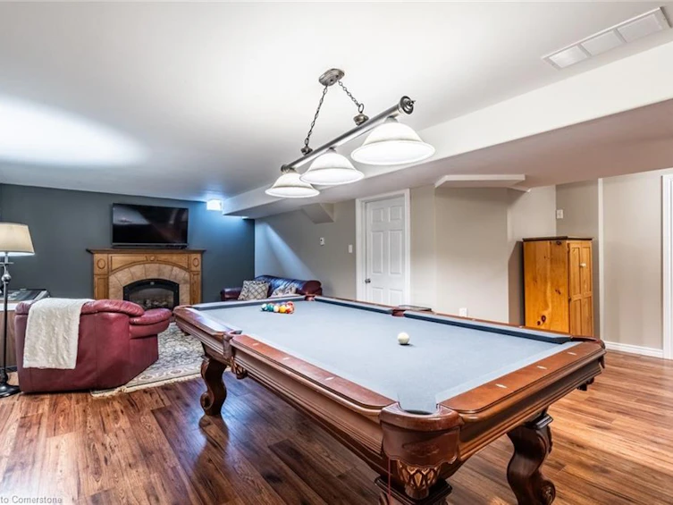 68 Newcombe Road, Hamilton, ON, L9H 7T3 - 34