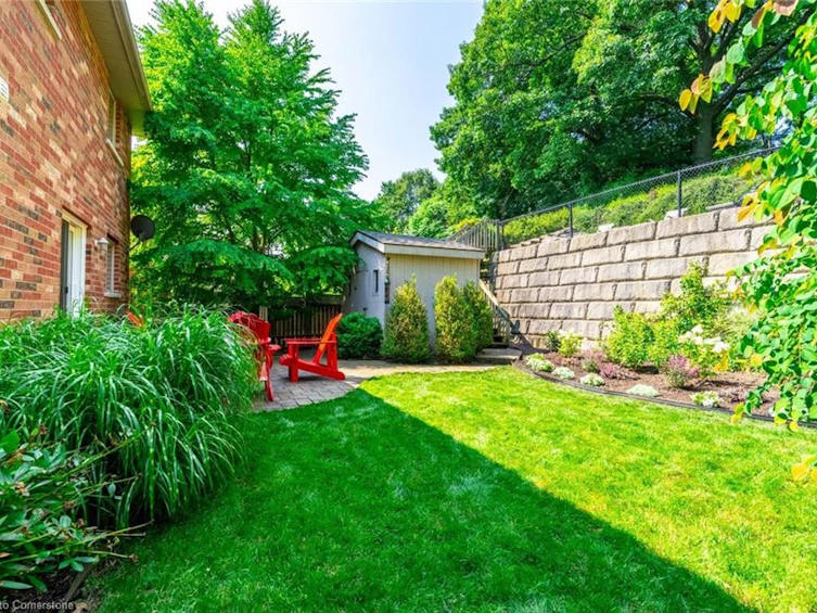 68 Newcombe Road, Hamilton, ON, L9H 7T3 - 40