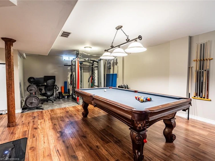 68 Newcombe Road, Hamilton, ON, L9H 7T3 - 35