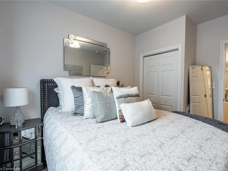925 Garth Street, Hamilton, ON, L9C 4L3 - 25