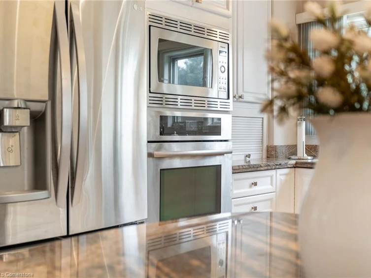 1401 Tamworth Court, Burlington, ON, L7P 4V3 - 12