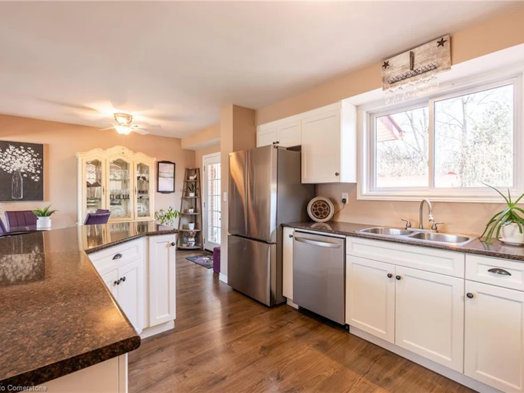 3 Elm Street, Norfolk County, ON, N3Y 3B2 - 9
