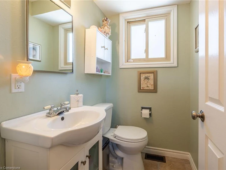 3 Elm Street, Norfolk County, ON, N3Y 3B2 - 21