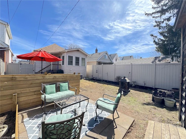 45 Barons Avenue N, Hamilton, ON, L8H 5A3 - 31