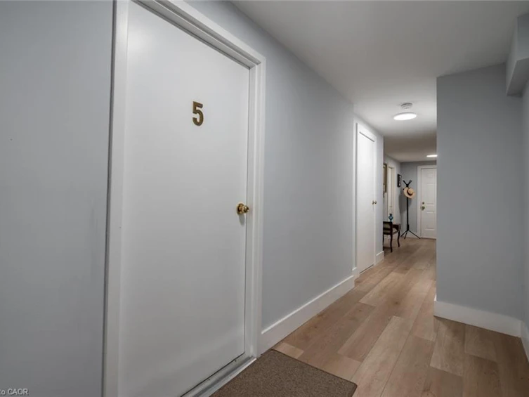 81 Hamilton Street N, Hamilton, ON, L0R 2H0 - 10