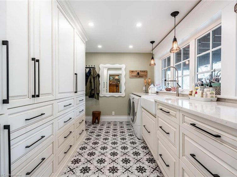 121 Mohawk Road, Hamilton, ON, L9G 3L9 - 35