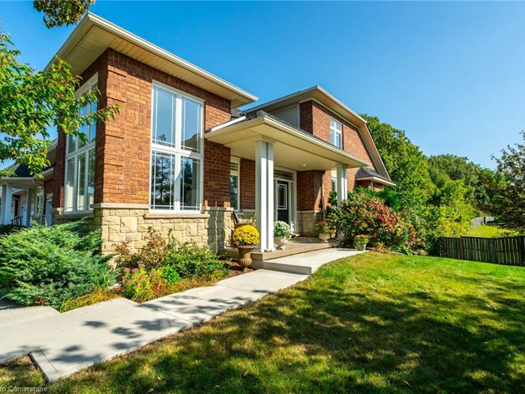 55 Landscapes Trail, Hamilton, ON, L9K 0A1 - 2